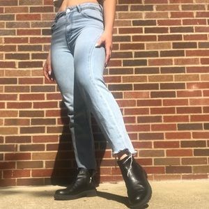 KENDALL & KYLIE mom jeans